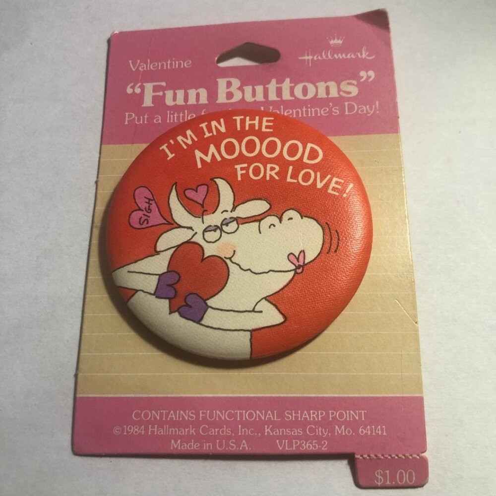 New Vintage Hallmark Lapel Pin Valentines "I'm in the MOOOOD For Love" 1984